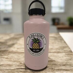 Simple Modern Pink Insulated Stainless Steel 64oz Water Bottle
